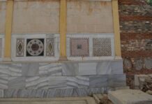 The “Pas d’Armes” and Its Dangers